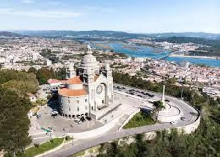 1 Bed House - Garden Wifi Balcony Chalet