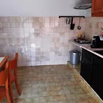 Chalet 1 Bed House - Garden Wifi Balcony