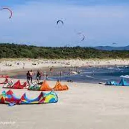 1 Bed House - Garden Wifi Balcony *