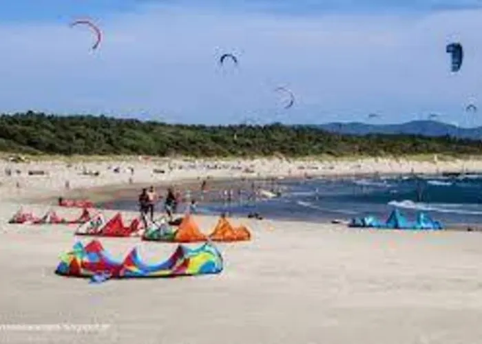 1 Bed House - Garden Wifi Balcony *